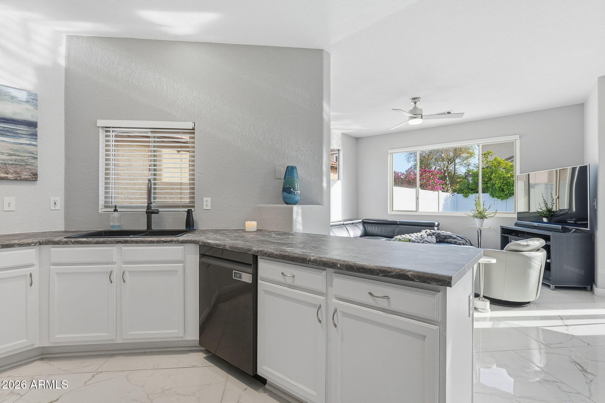 1273 South Boulder Street, Unit A Gilbert, AZ 85296 - Photo 12 of 40 013_ListerPros