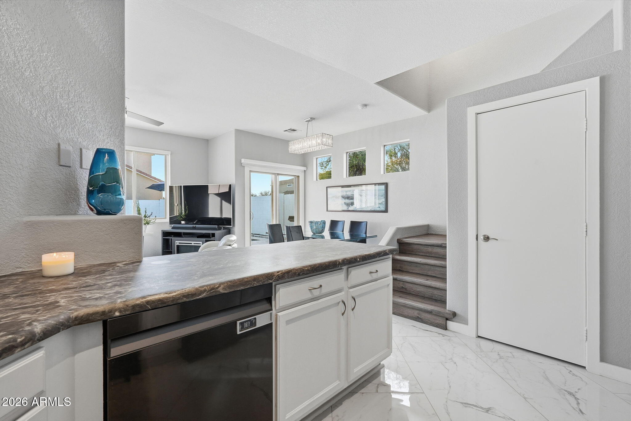 1273 South Boulder Street, Unit A Gilbert, AZ 85296 - Photo 14 of 40 015_ListerPros