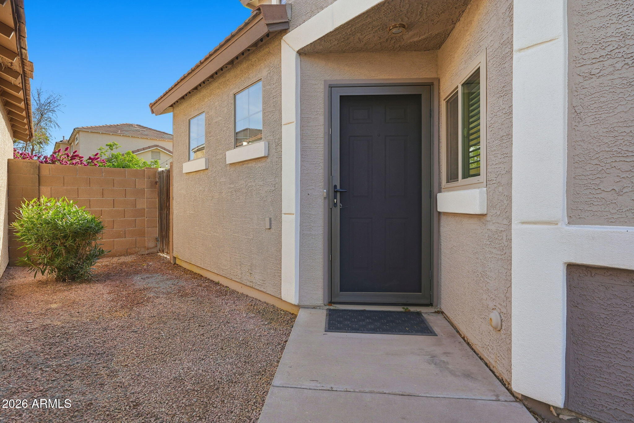 1273 South Boulder Street, Unit A Gilbert, AZ 85296 - Photo 4 of 40 005_ListerPros