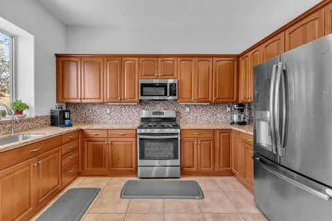 $695,000 | 245 Strada Fortuna, Palm Desert, CA 92260