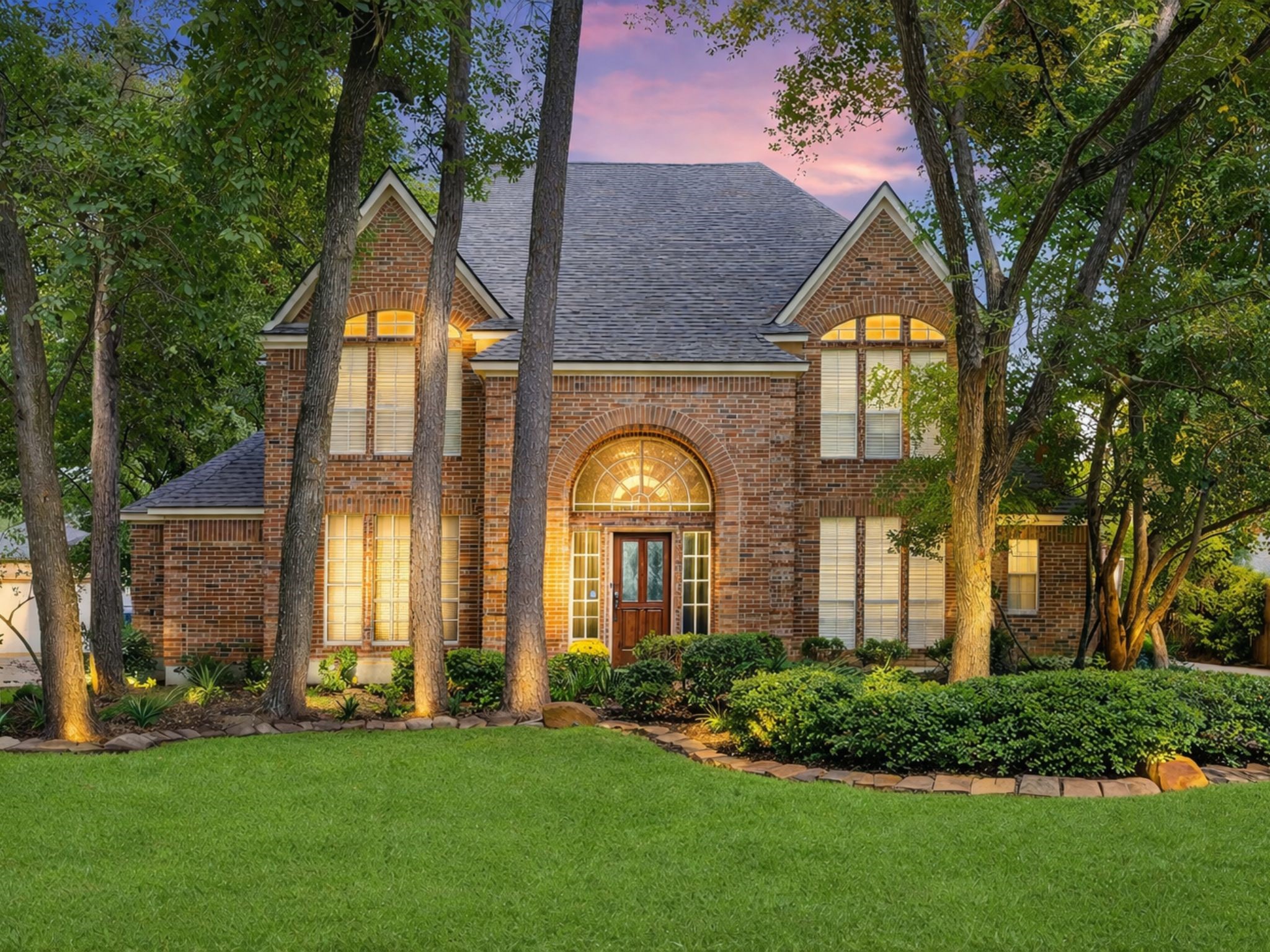 Welcome Home — Your Private Retreat in the Heart of The Woodlands