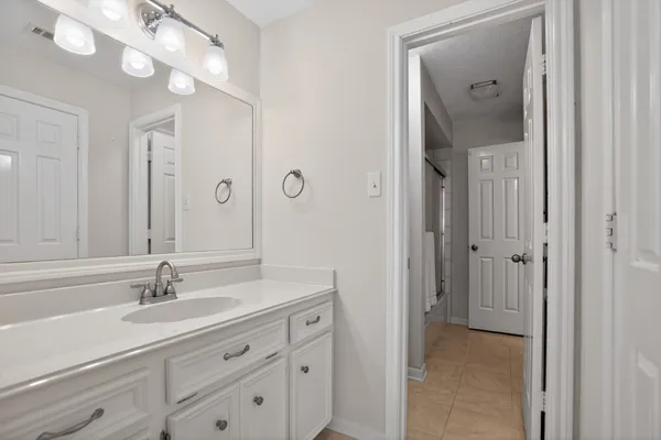 $769,000 | 47 North Buck Ridge, The Woodlands, TX 77381