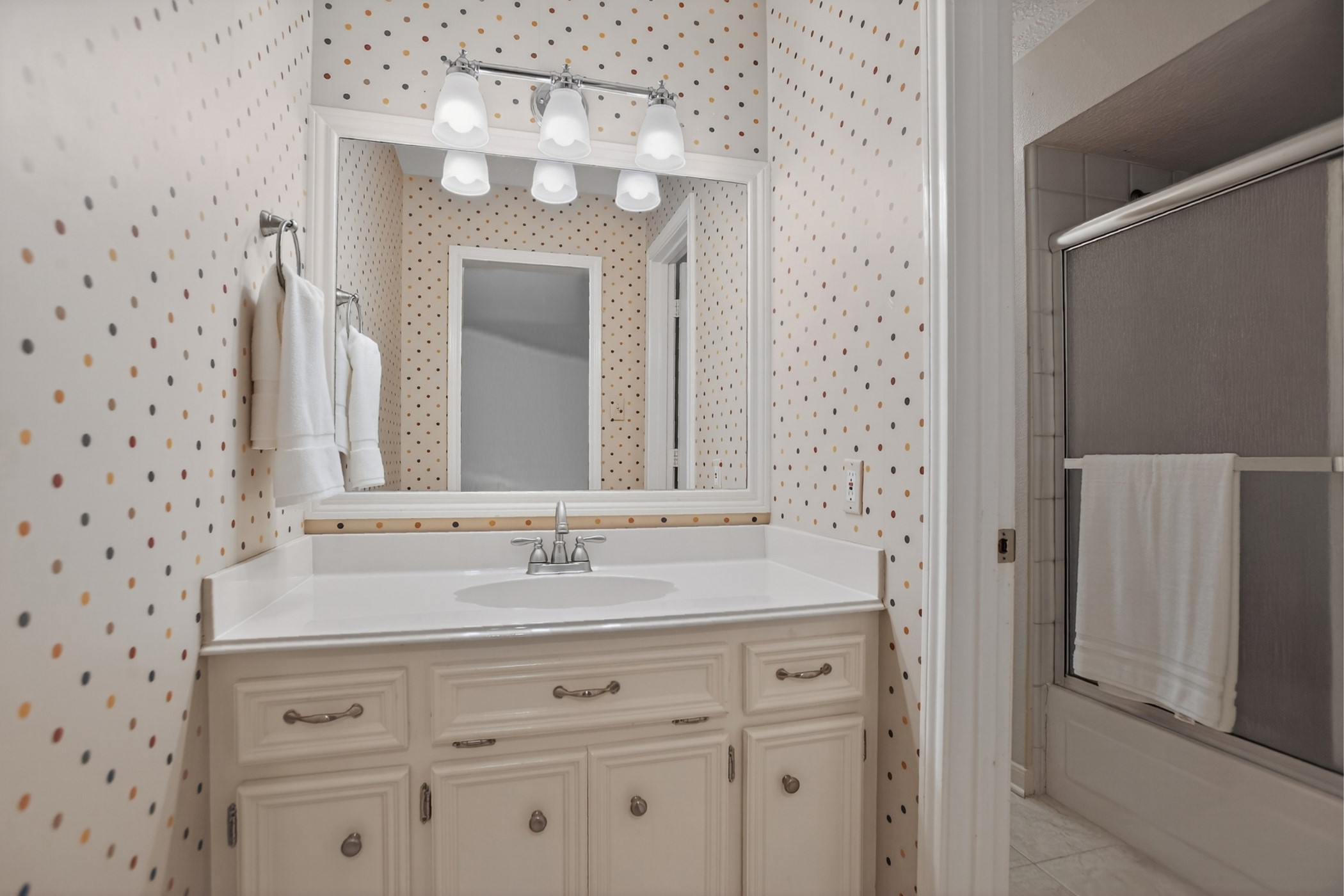 47 North Buck Ridge The Woodlands, TX 77381 - Photo 33 of 37