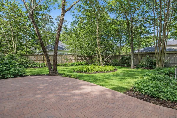 $769,000 | 47 North Buck Ridge, The Woodlands, TX 77381