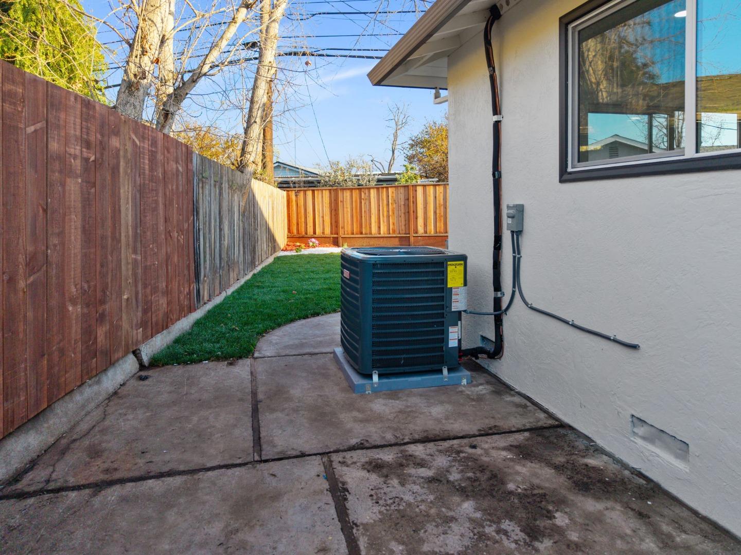 390 Valmy Street Milpitas, CA 95035 - Photo 37 of 37 a view of outdoor space and yard