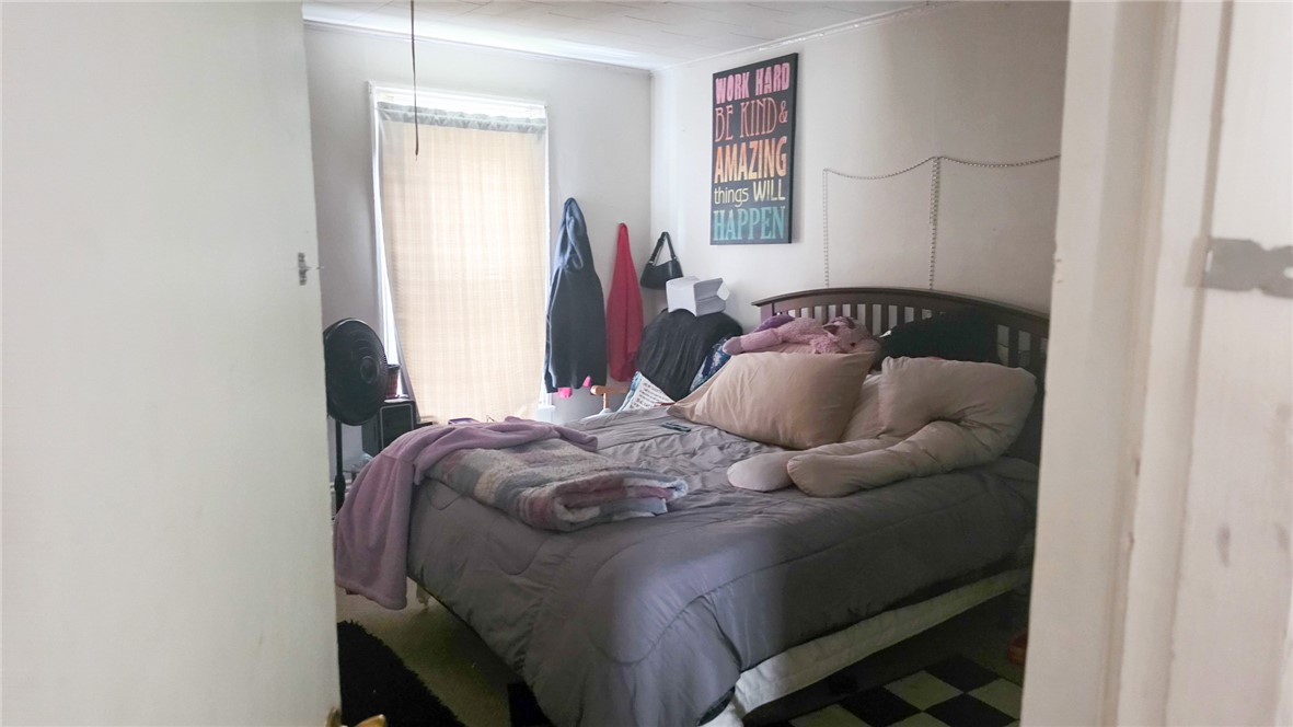 148 Parkway Rochester, NY 14608 - Photo 13 of 18 Upstairs Apt #2 Bedroom #1