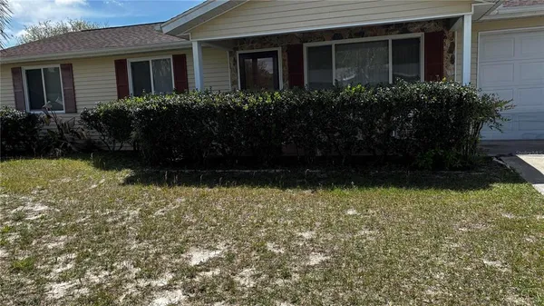 $1,350 | 8432 Southwest 108th Lane, Ocala, FL 34481