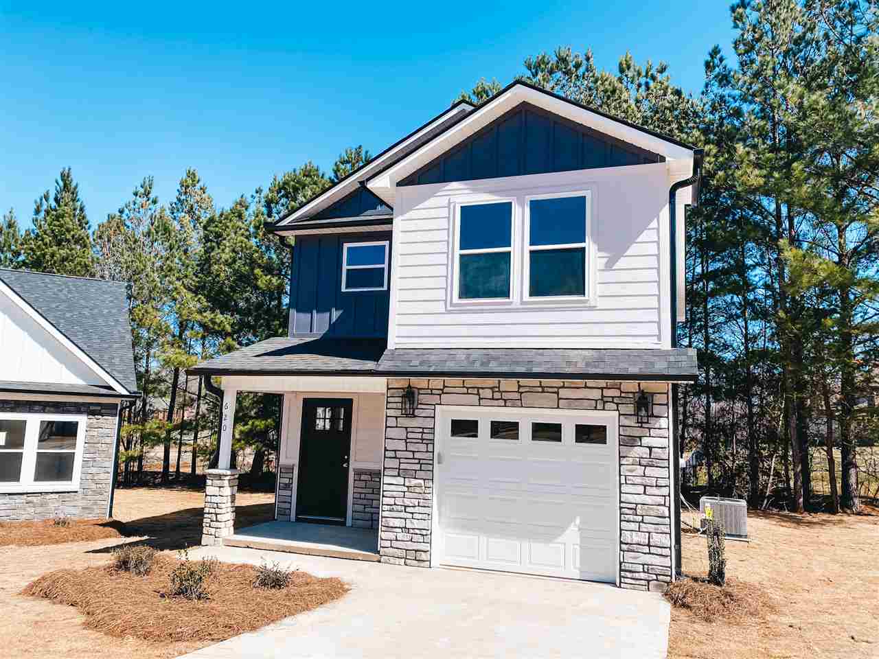 620 Hideaway Cove Inman, SC 29349 - Photo 1 of 15