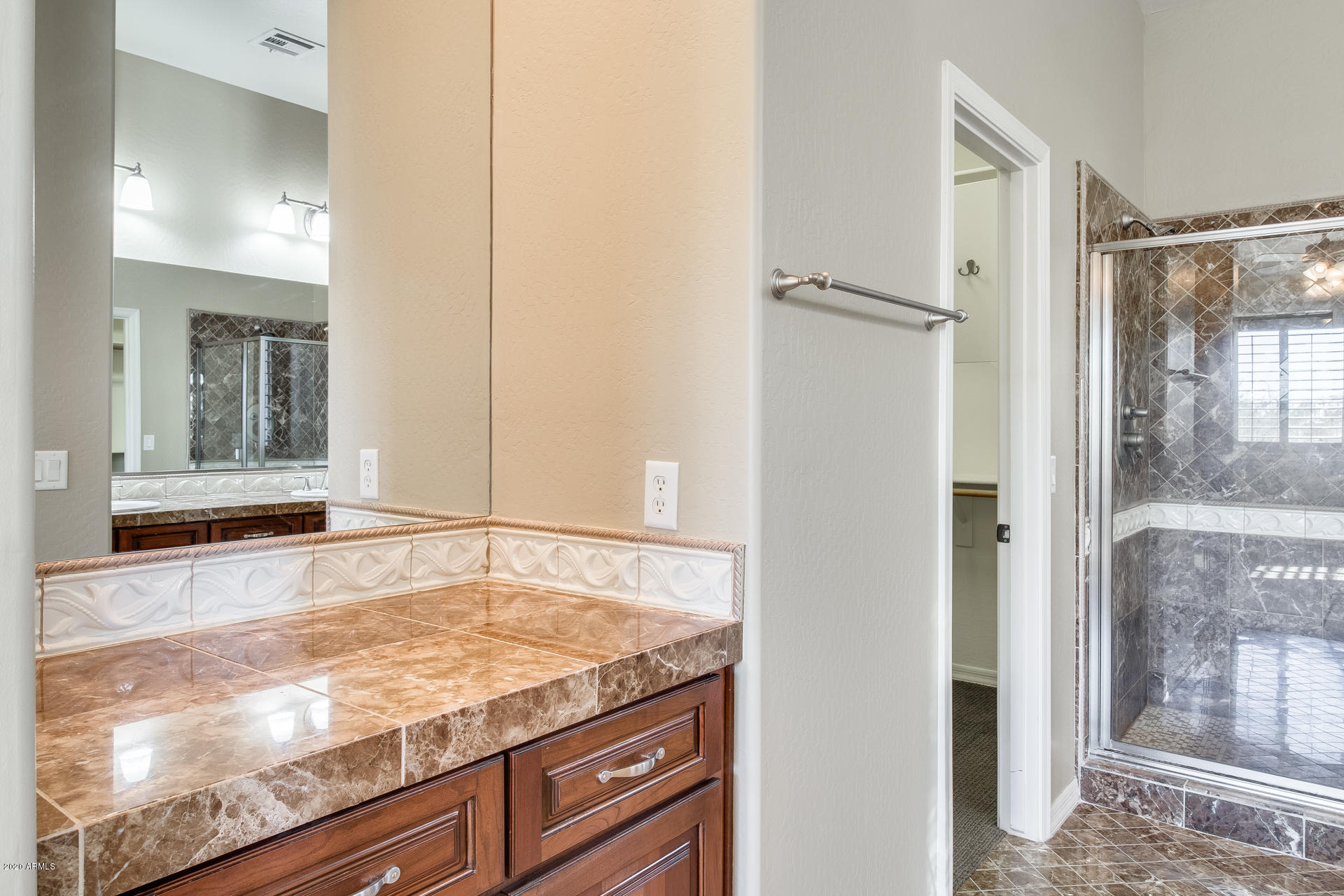 18352 Verdin Road Goodyear, AZ 85338 - Photo 21 of 32 Gallery Image 21