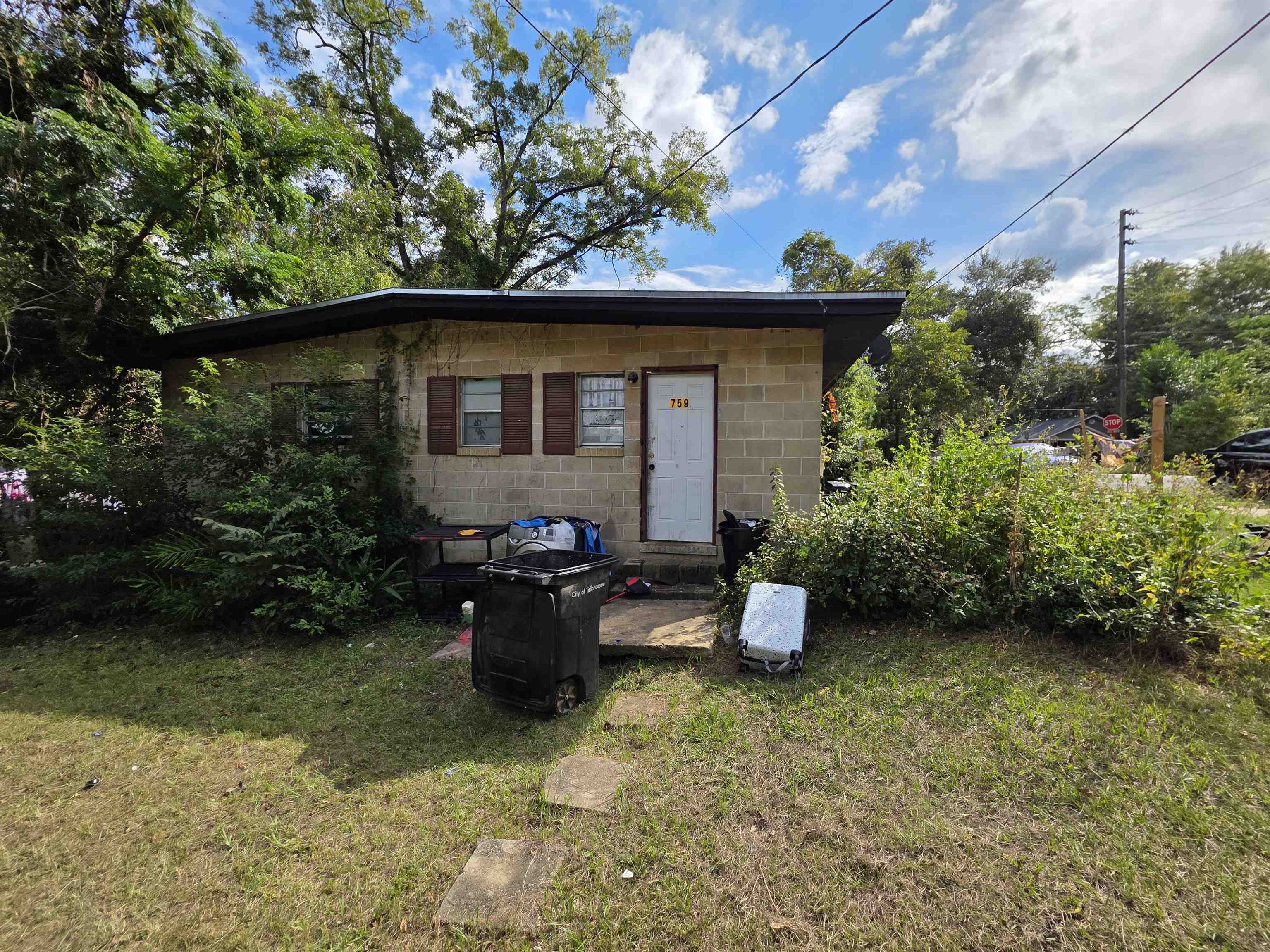 755 West 4th Avenue Tallahassee, FL 32304 - Photo 1 of 18