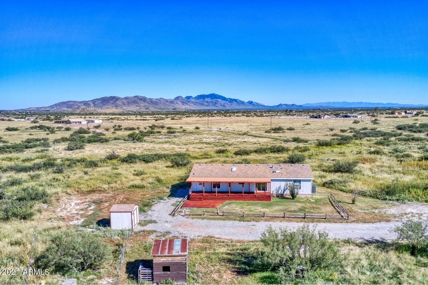4111 North Circle I Road Willcox, AZ 85643 - Photo 1 of 37 01009_4111 North Circle I Road