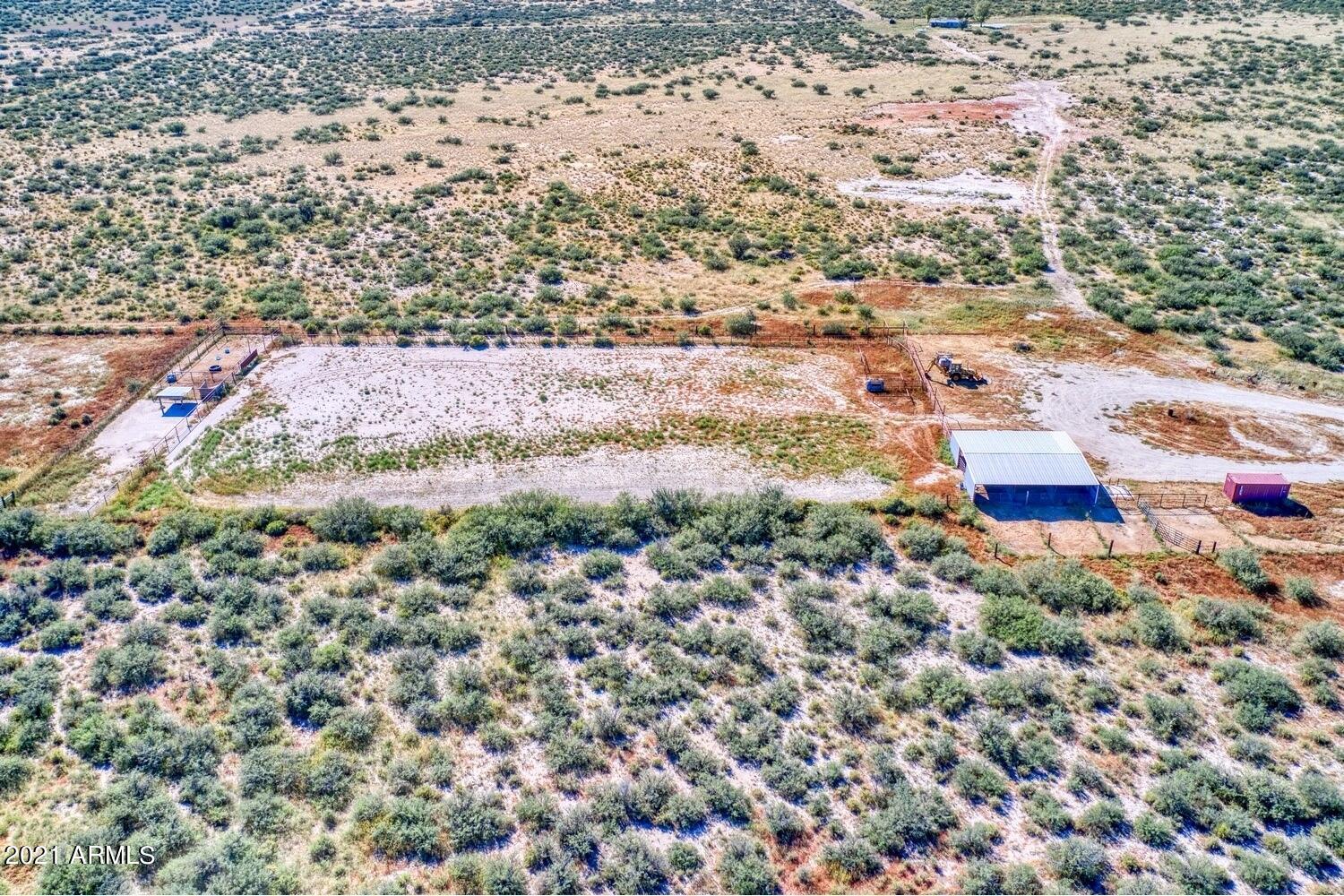 4111 North Circle I Road Willcox, AZ 85643 - Photo 6 of 37 01040_4111 North Circle I Road