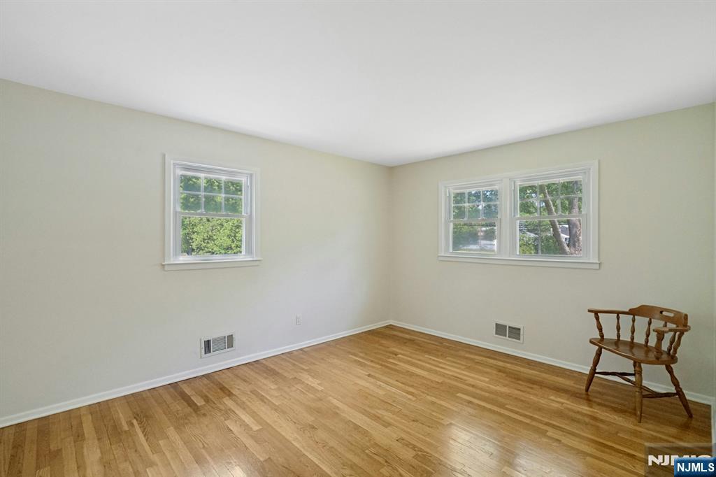 615 Maze Road River Vale, NJ 07675 - Photo 13 of 29