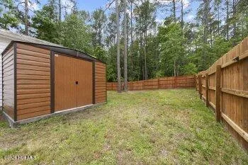 $1,500 | 629 Walnut Drive, Jacksonville, NC 28540