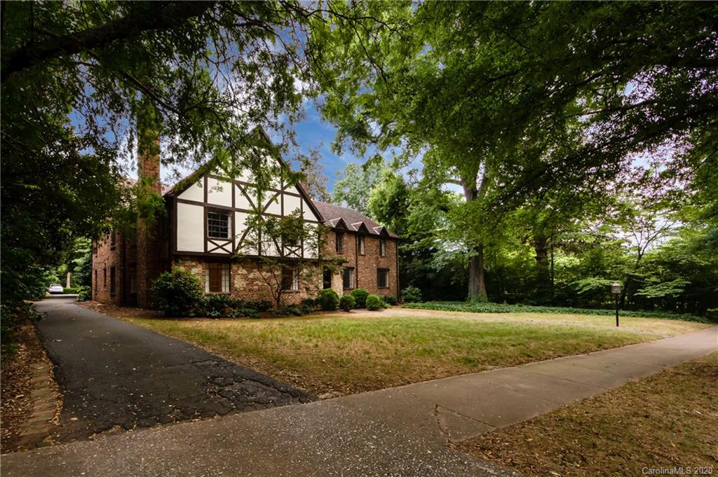 907 Ardsley Road, Unit 1 Charlotte, NC 28207 - Photo 2 of 44 Gallery Image 2