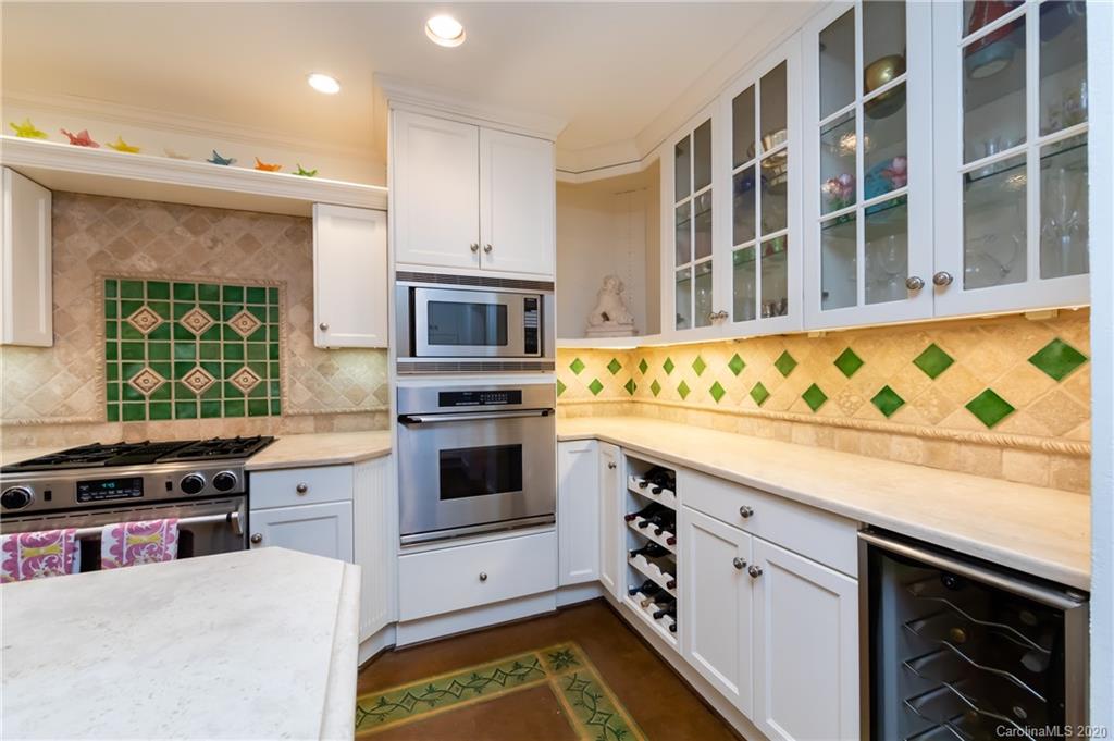 907 Ardsley Road, Unit 1 Charlotte, NC 28207 - Photo 18 of 44 Gallery Image 18