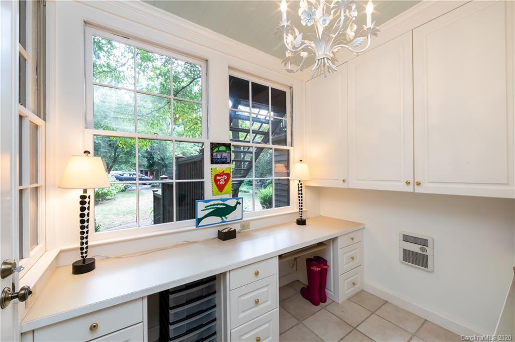 907 Ardsley Road, Unit 1 Charlotte, NC 28207 - Photo 22 of 44 Gallery Image 22