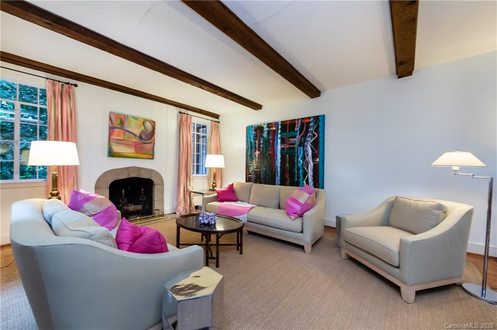 907 Ardsley Road, Unit 1 Charlotte, NC 28207 - Photo 10 of 44 Gallery Image 10
