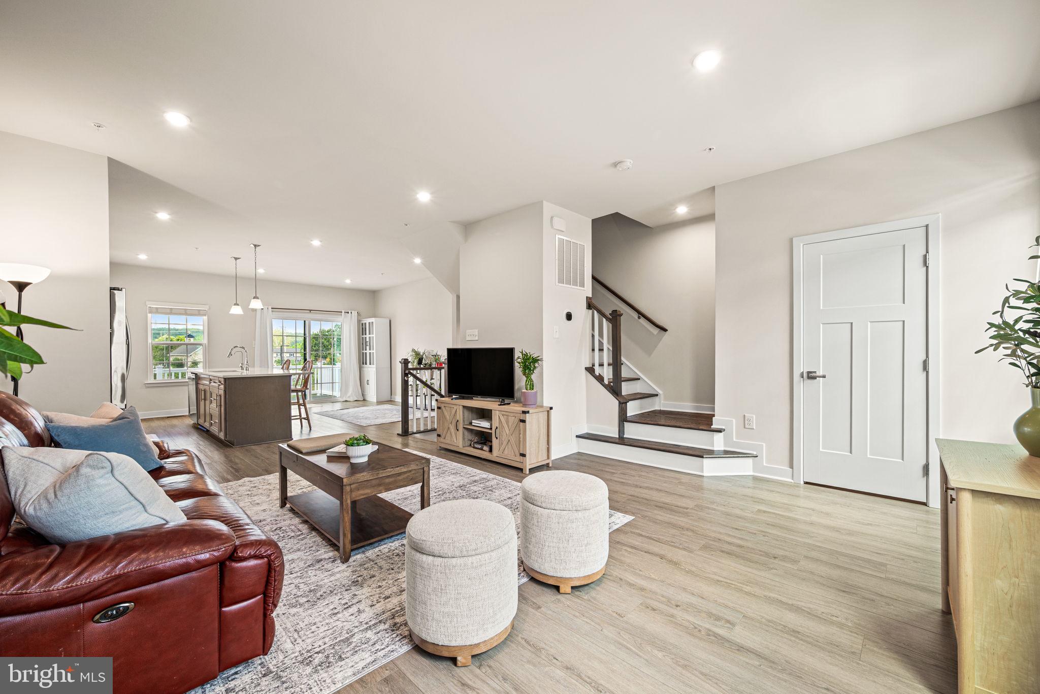 112 Arcadia Way Exton, PA 19341 - Photo 8 of 26