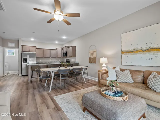 $378,000 | 150 Coastline Circle, Cedar Point, NC 28584