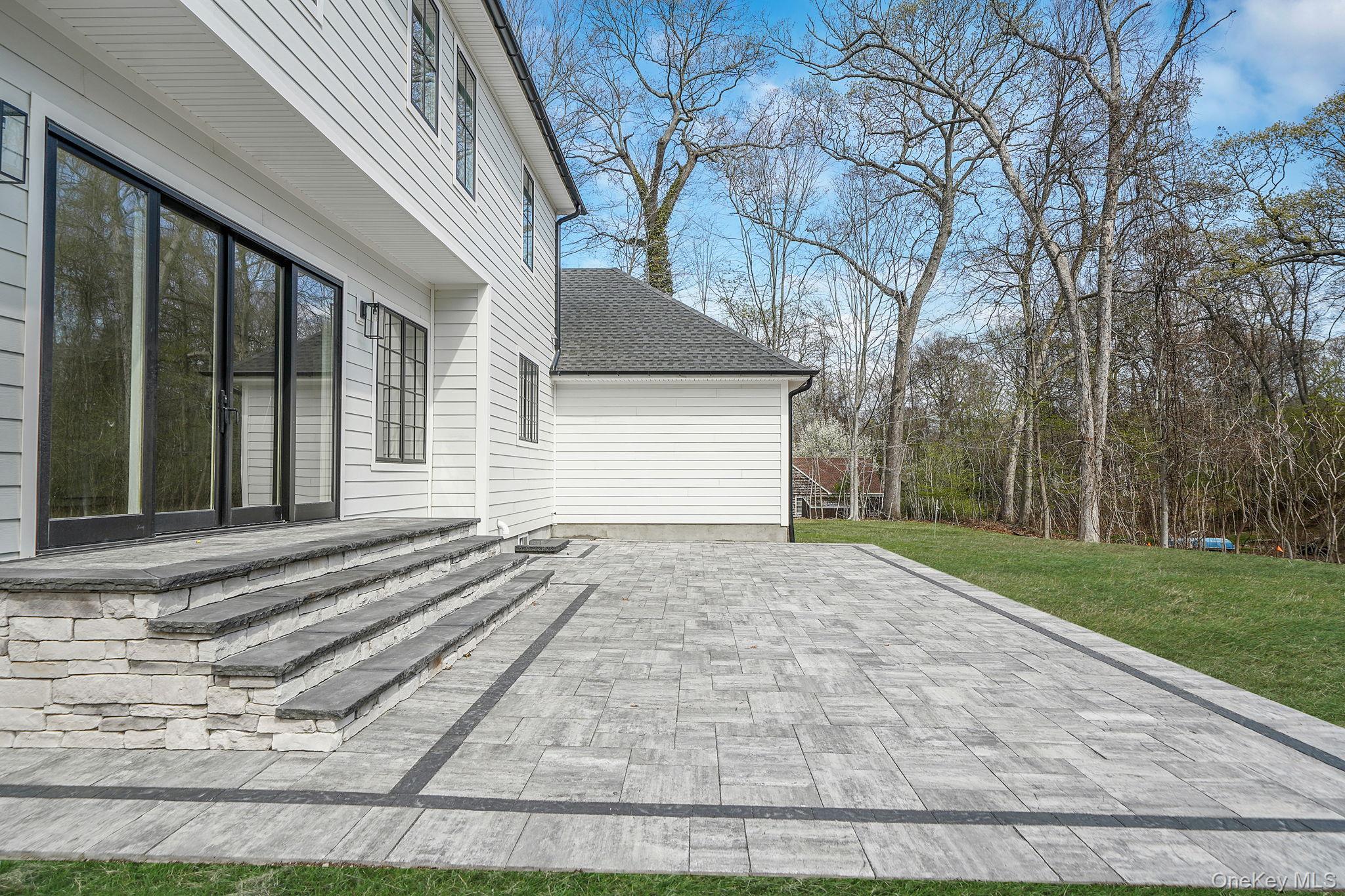 9 Wilderness Road St. James, NY 11780 - Photo 39 of 45