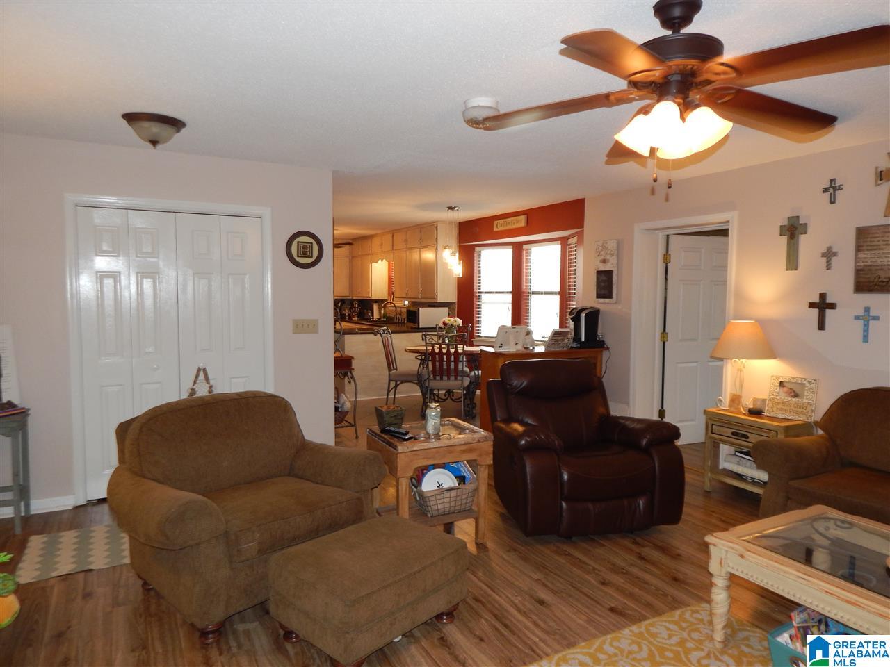 251 West Shugart Ridge Road Gardendale, AL 35071 - Photo 8 of 23