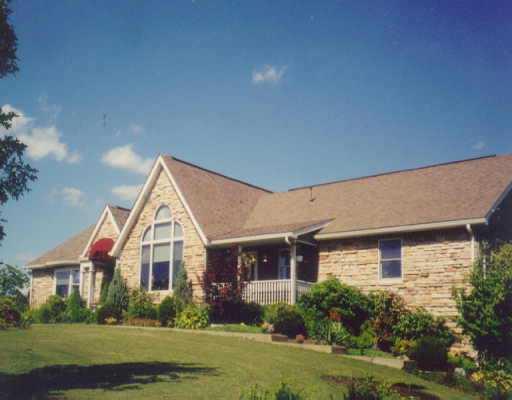 1221 Cornplanter Road Cabot, PA 16023 - Photo 1 of 5