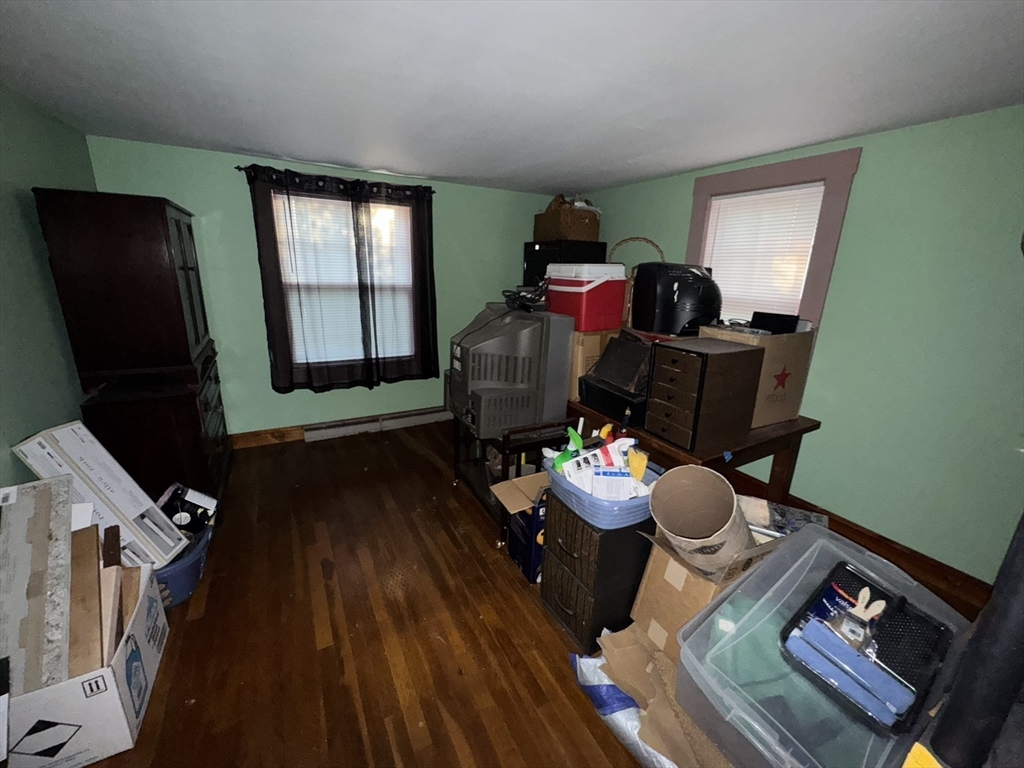 98 Medway Street Norfolk, MA 02056 - Photo 13 of 38