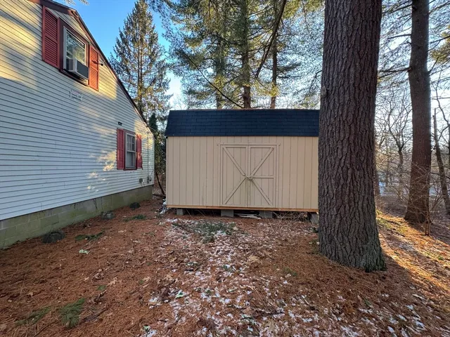 $329,999 | 98 Medway Street, Norfolk, MA 02056