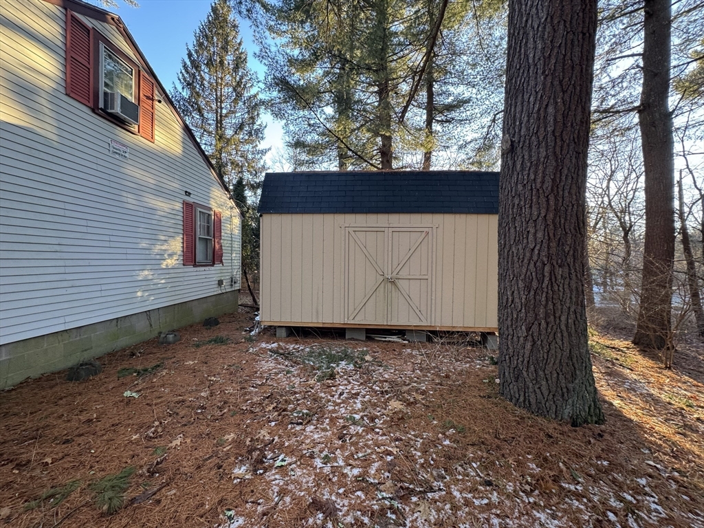 98 Medway Street Norfolk, MA 02056 - Photo 35 of 38