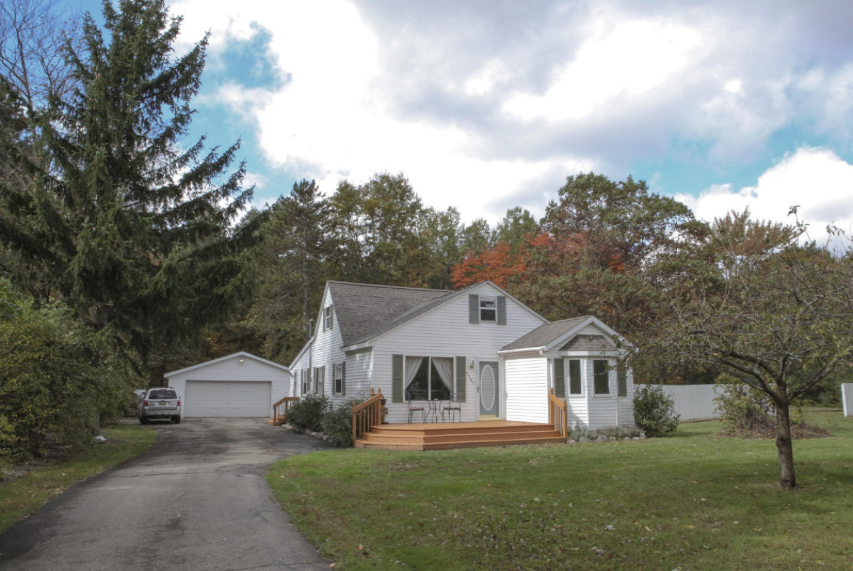 3361 Sullivan Road Ravenna, MI 49451 - Photo 1 of 27 Simons_10