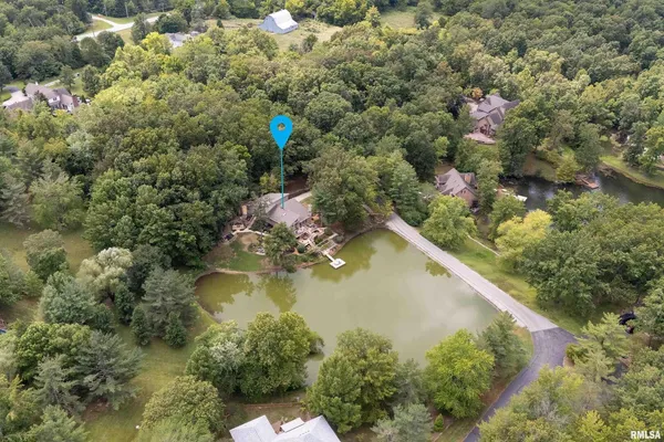 $518,900 | 173 Lake Indian Hills Circle, Carbondale, IL 62902