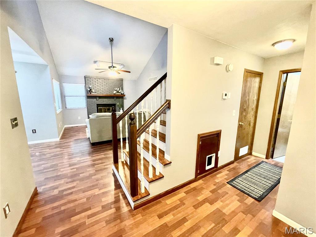 890 Lester Avenue Collinsville, IL 62234 - Photo 3 of 44