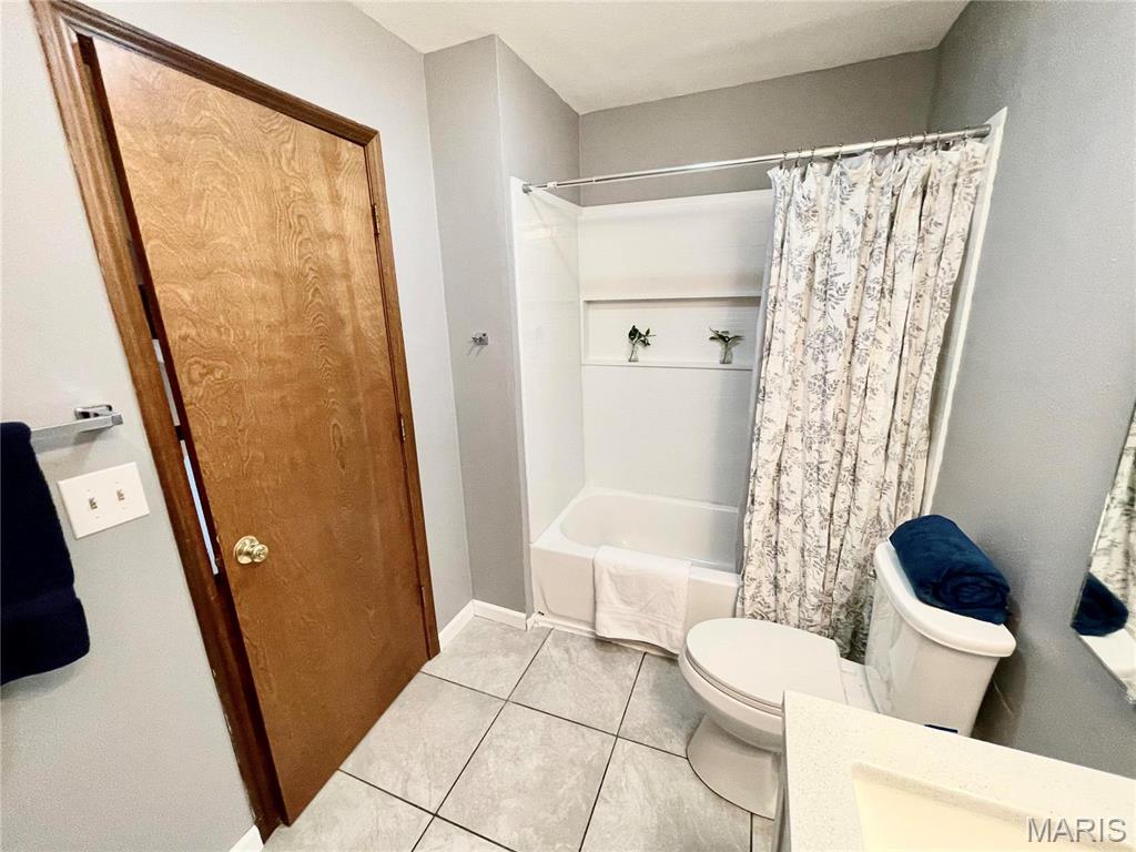 890 Lester Avenue Collinsville, IL 62234 - Photo 31 of 44