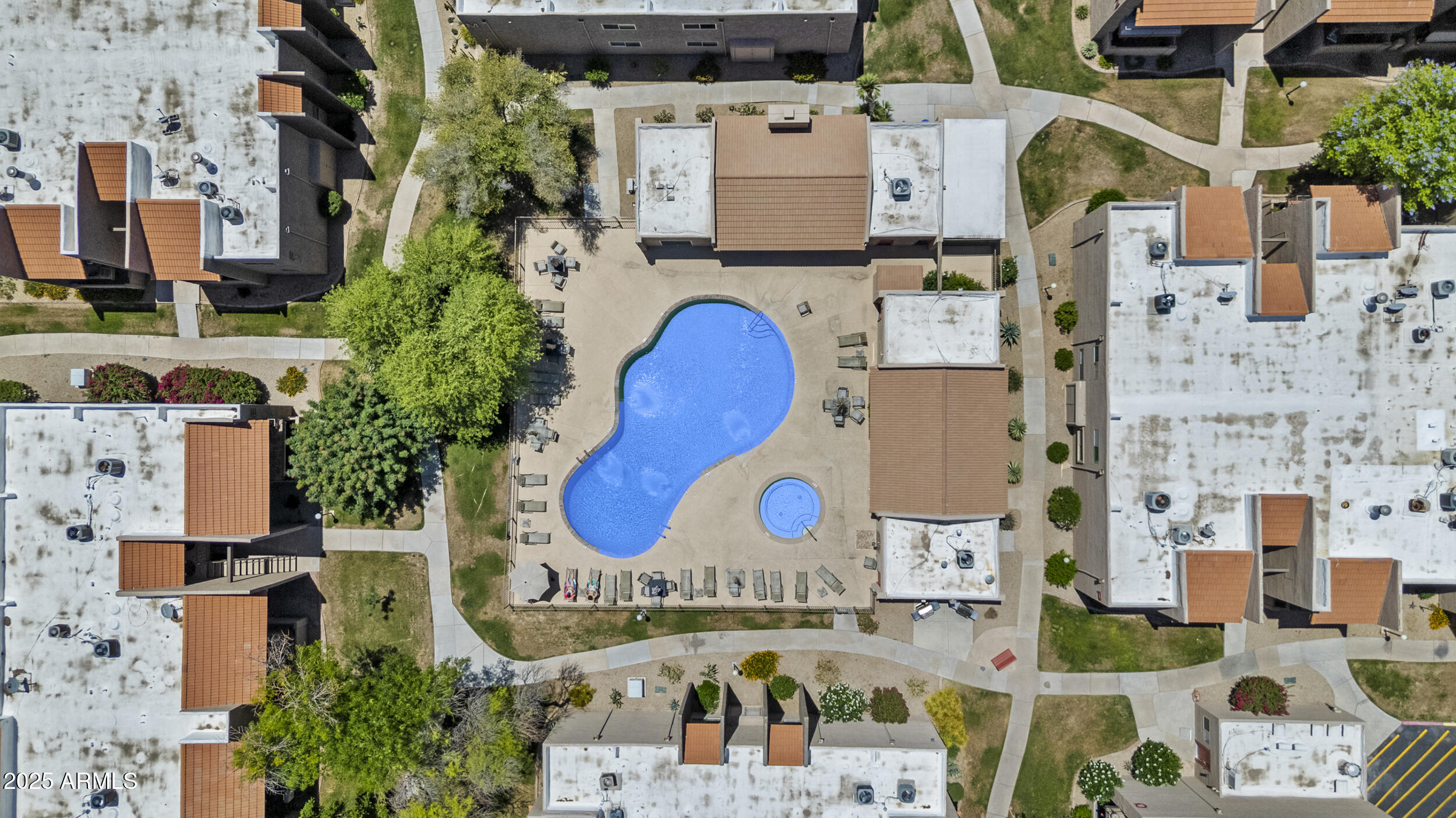 5525 East Thomas Road, Unit K16 Phoenix, AZ 85018 - Photo 30 of 36 an aerial view of residential house with outdoor space and parking