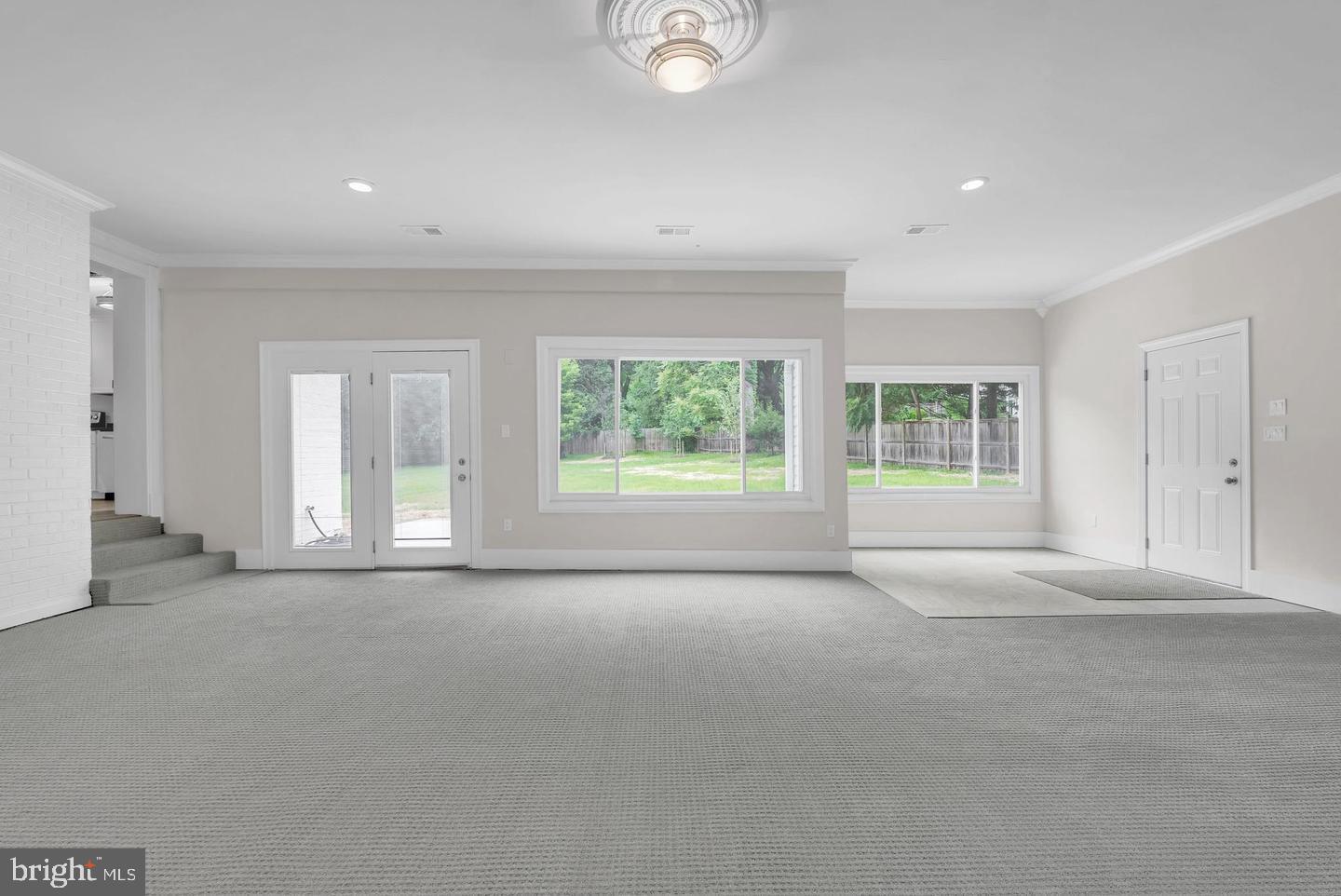 10911 Chandler Road Potomac, MD 20854 - Photo 26 of 58