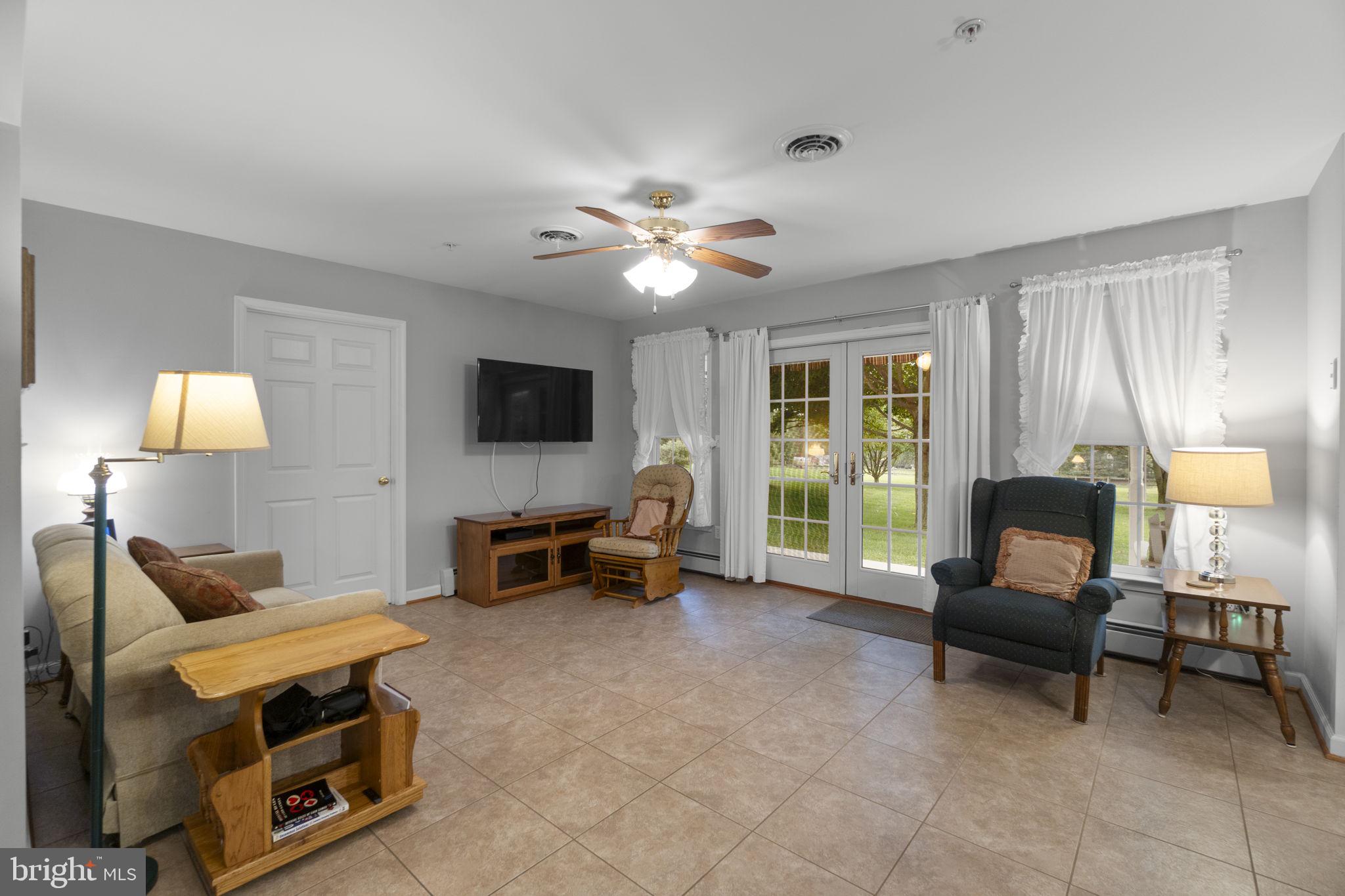 2708 Nicodemus Road Westminster, MD 21157 - Photo 6 of 61 Gallery Image 6