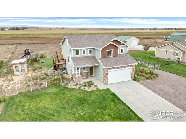 a house view with a outdoor space