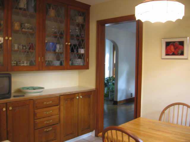155 South Stanwood Road Bexley, OH 43209 - Photo 4 of 10