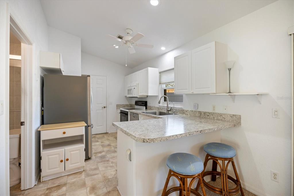 950 Fundy Road Venice, FL 34293 - Photo 6 of 51