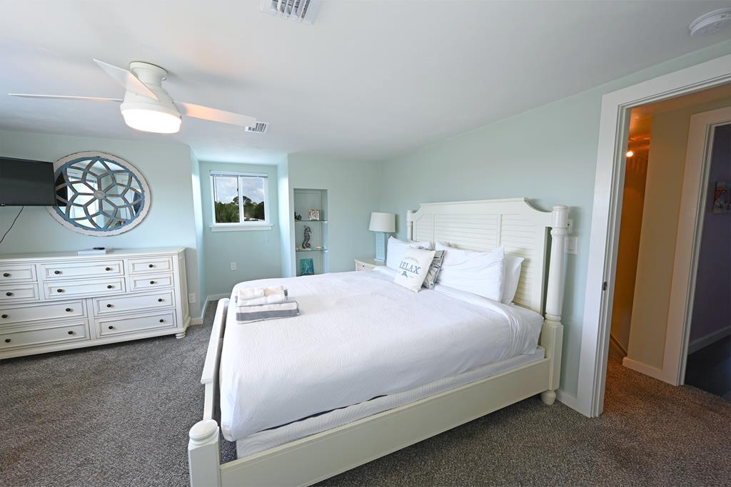 304 Wing Street St. George Island, FL 32328 - Photo 29 of 65