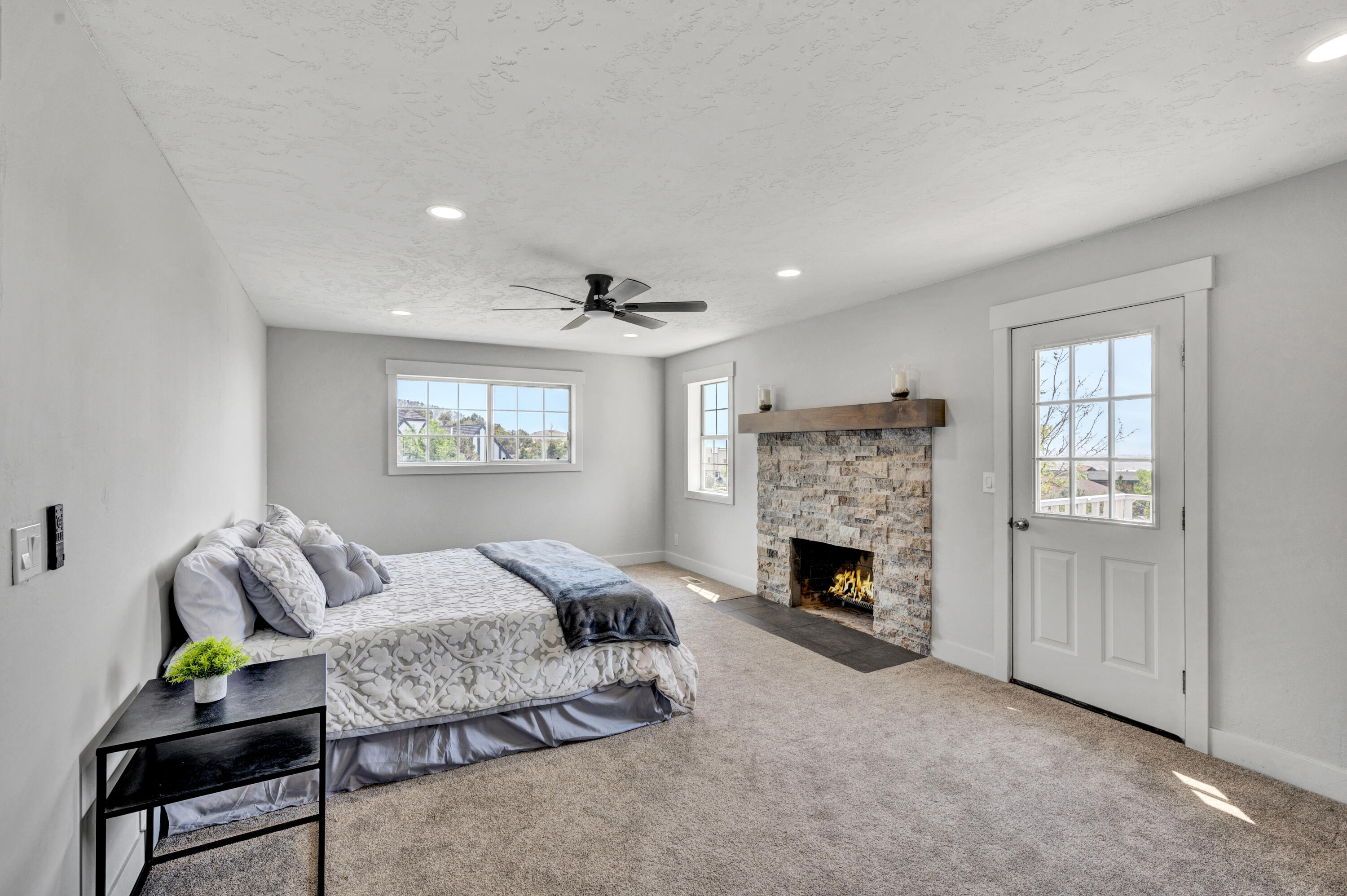 763 East Fiddlers Canyon Road Cedar City, UT 84721 - Photo 19 of 35 Master Suite (upstairs)