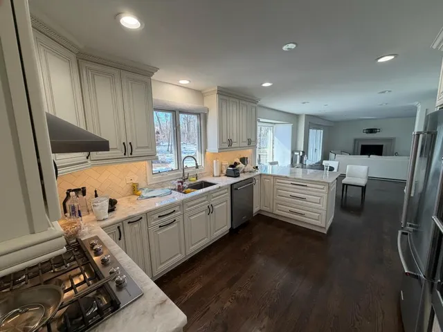 $5,500 | 12316 South 82nd Avenue, Palos Park, IL 60464