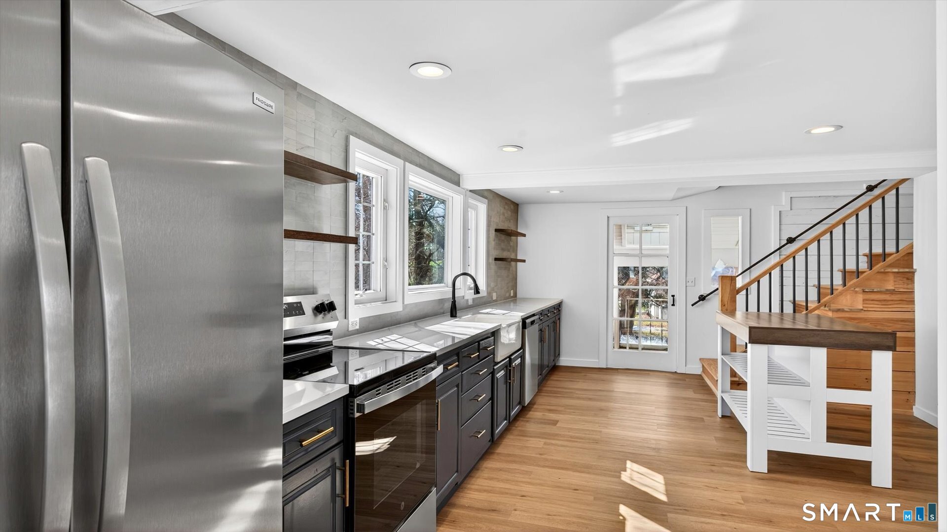 56 West Street Bolton, CT 06043 - Photo 4 of 29