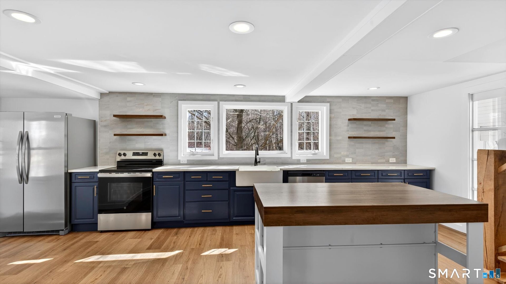 56 West Street Bolton, CT 06043 - Photo 7 of 29