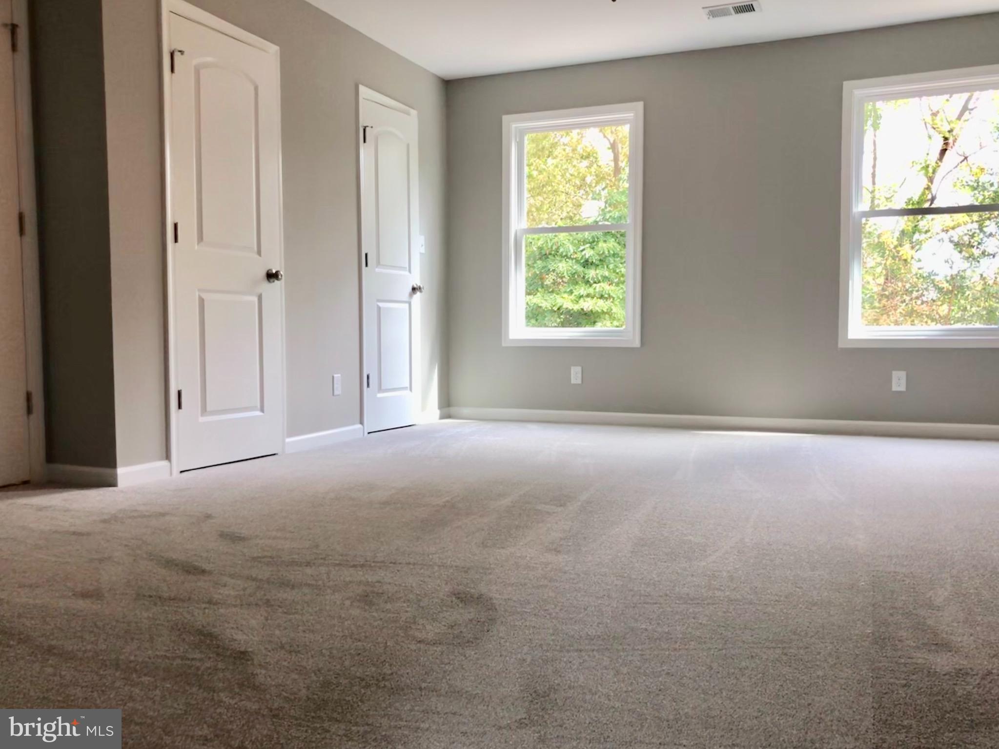 360 Burns Street Ranson, WV 25438 - Photo 12 of 19