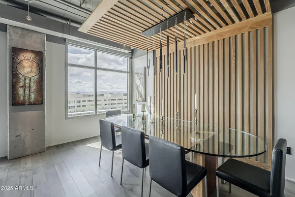 $1,499,000 | 2211 East Camelback Road, Unit 605, Phoenix, AZ 85016