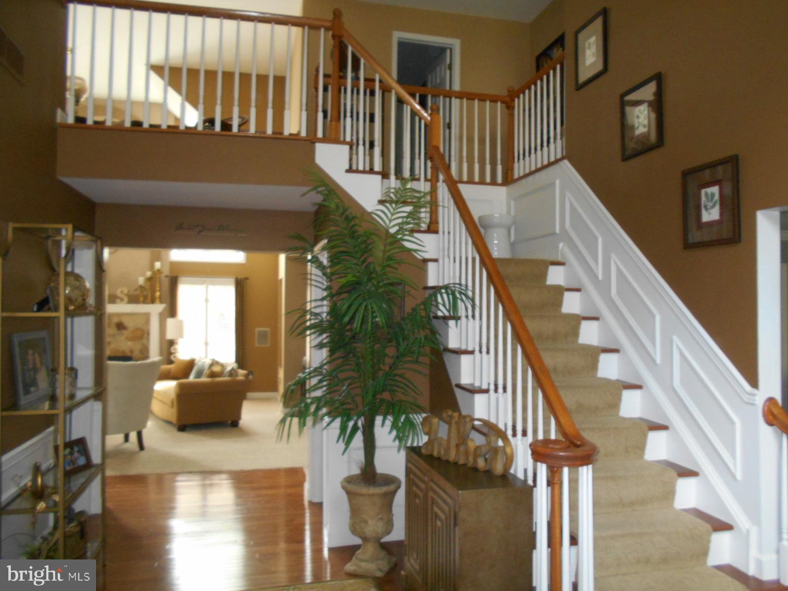 10 Royal Court Reading, PA 19607 - Photo 11 of 36 Foyer