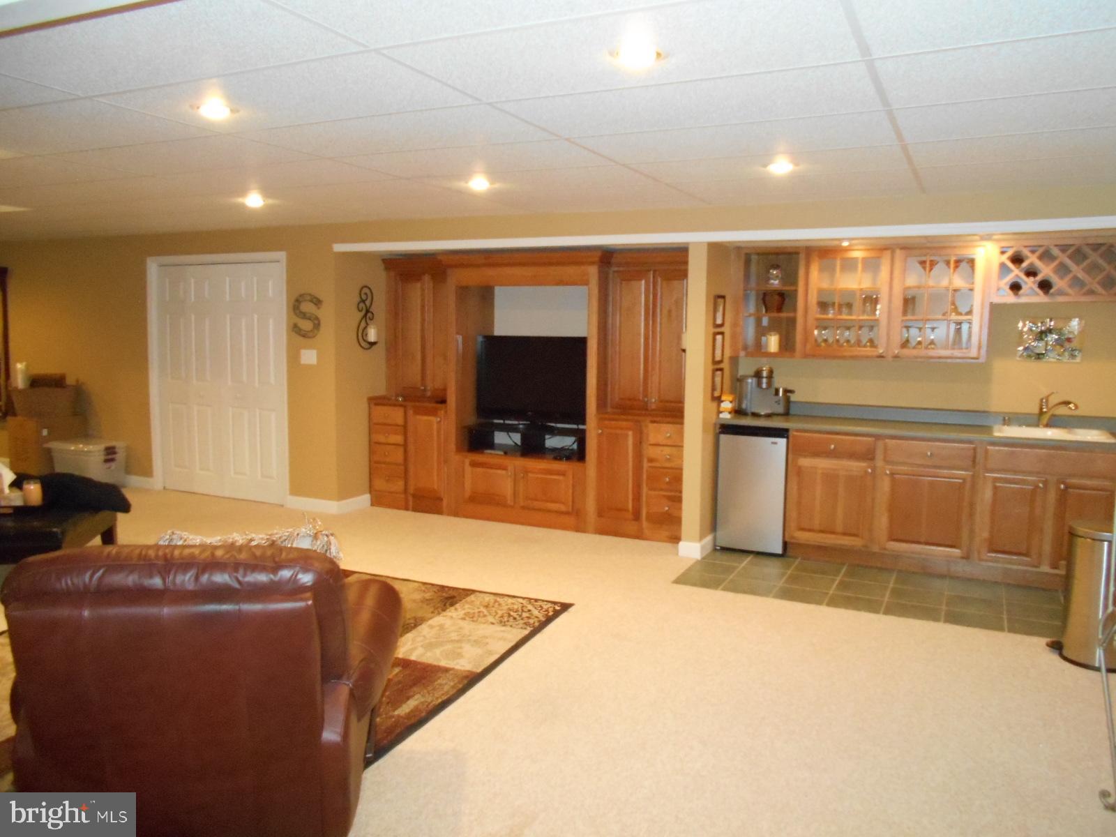 10 Royal Court Reading, PA 19607 - Photo 20 of 36 Rec Room