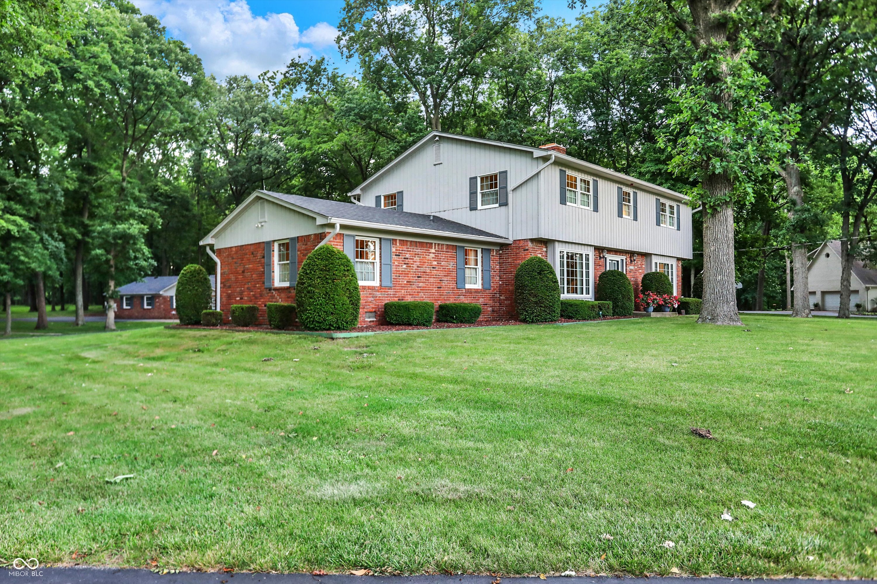5438 West Ralston Road Indianapolis, IN 46221 - Photo 2 of 93